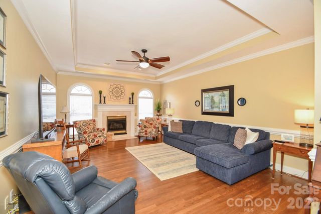 5314 Woodridge Drive, Wesley Chapel, NC 28110