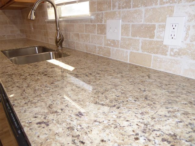 2911 Mariner Drive, League City, TX 77573