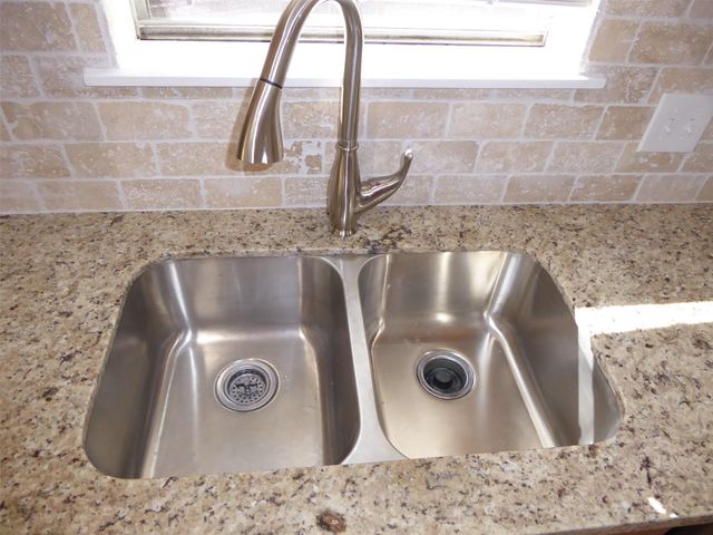 2911 Mariner Drive, League City, TX 77573