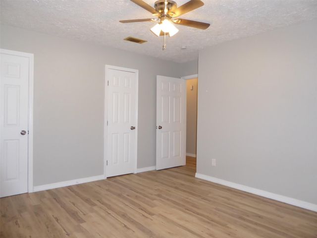 2911 Mariner Drive, League City, TX 77573