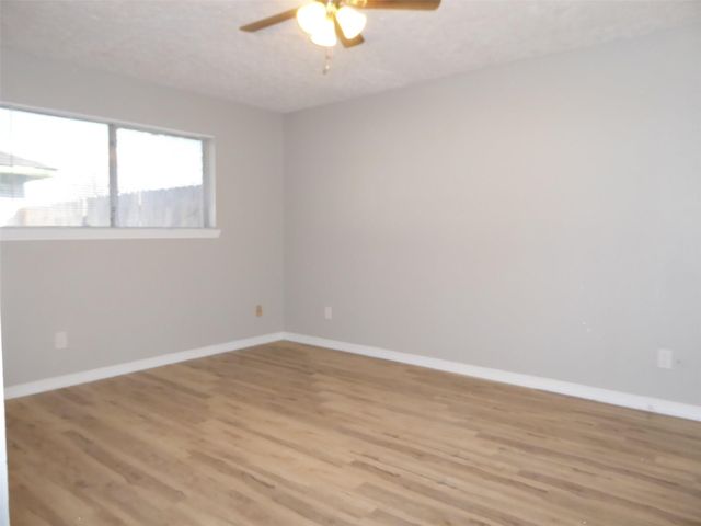 2911 Mariner Drive, League City, TX 77573