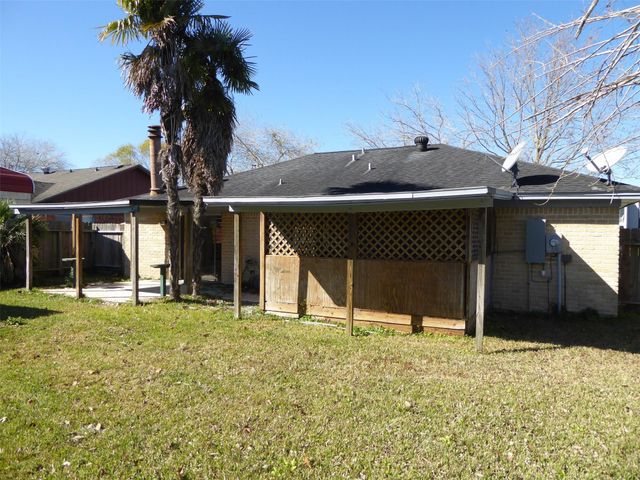 2911 Mariner Drive, League City, TX 77573