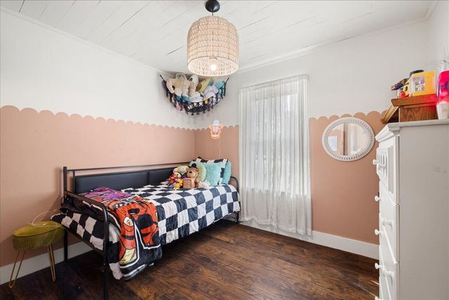 8724 Laredo Street, Navarre, FL 32566