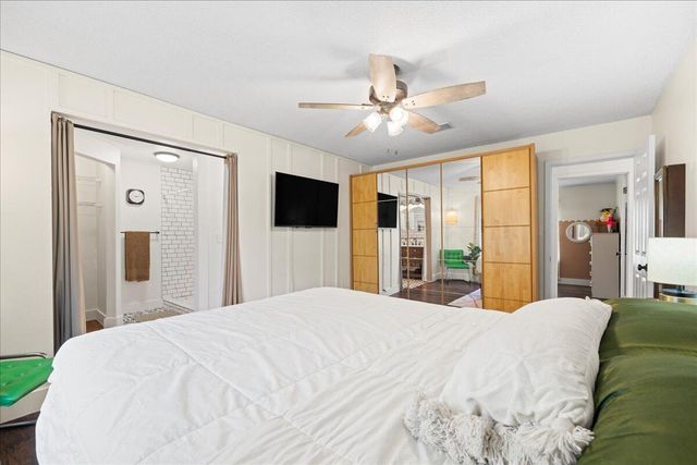 8724 Laredo Street, Navarre, FL 32566