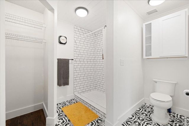 8724 Laredo Street, Navarre, FL 32566