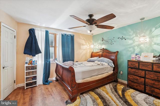 213 E CLAREMONT RD, Philadelphia, PA 19120