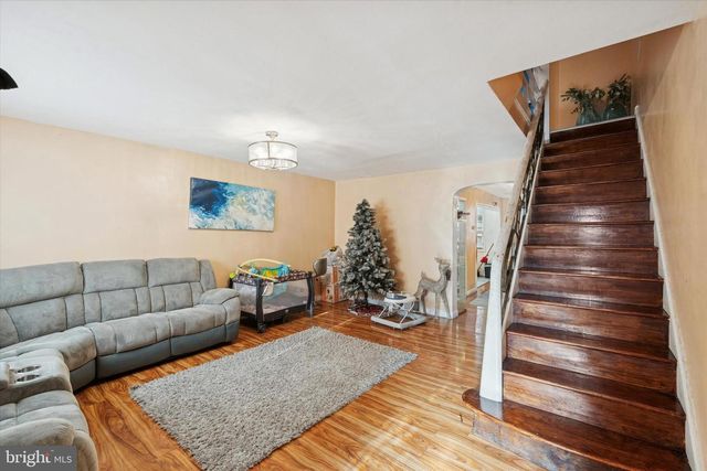 213 E CLAREMONT RD, Philadelphia, PA 19120