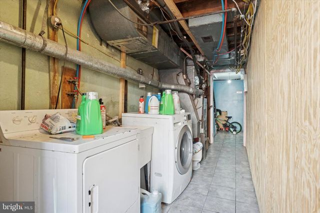 213 E CLAREMONT RD, Philadelphia, PA 19120