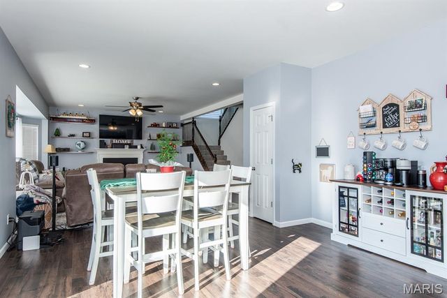 202 Burrograss Drive, Wentzville, MO 63385