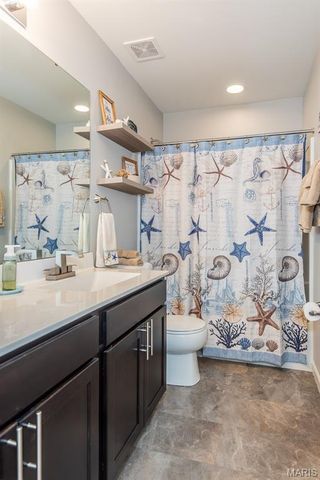 202 Burrograss Drive, Wentzville, MO 63385