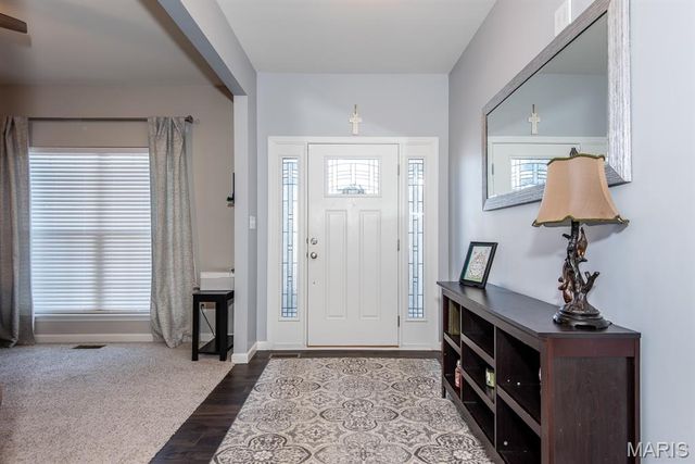 202 Burrograss Drive, Wentzville, MO 63385