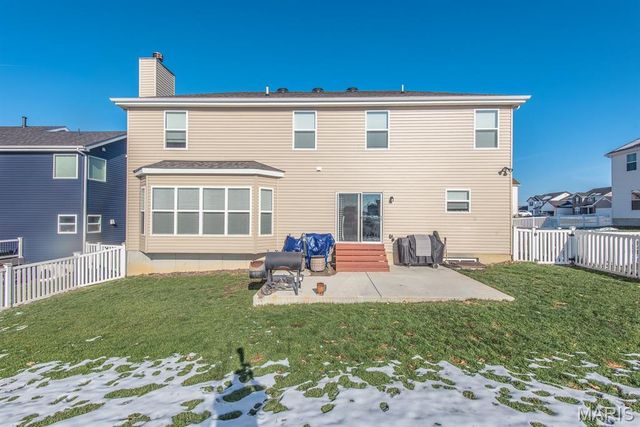 202 Burrograss Drive, Wentzville, MO 63385