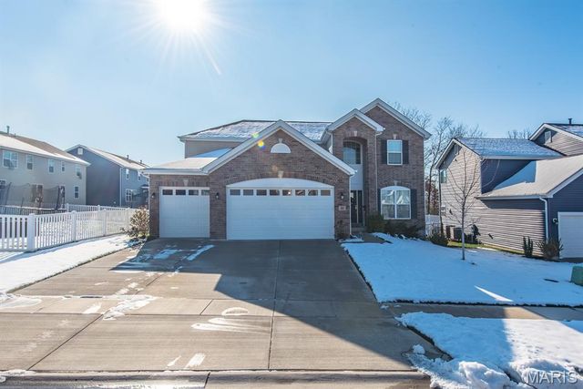 202 Burrograss Drive, Wentzville, MO 63385