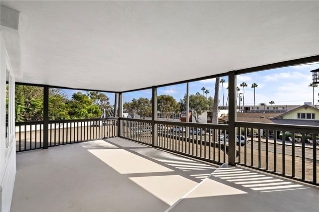 334 N Coast Hwy A, Laguna Beach, CA 92651