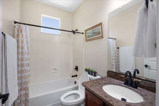 3437 E Mesquite Street, Gilbert, AZ 85296