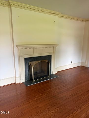 1206 E Cumberland Street, Dunn, NC 28334
