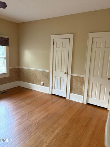 1206 E Cumberland Street, Dunn, NC 28334