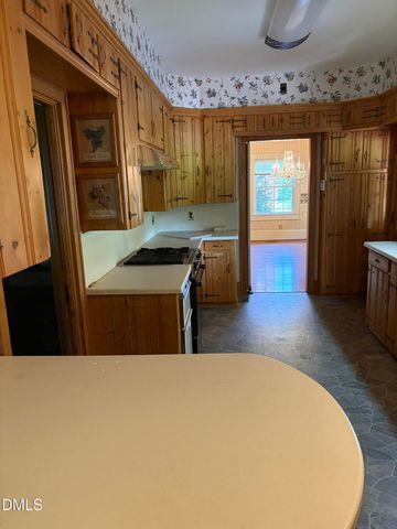 1206 E Cumberland Street, Dunn, NC 28334