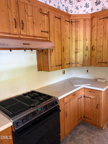 1206 E Cumberland Street, Dunn, NC 28334
