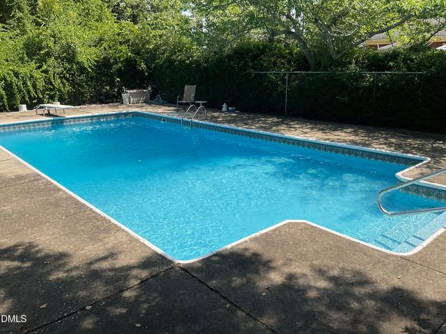 1206 E Cumberland Street, Dunn, NC 28334