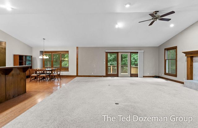 16565 Greenly Street, Park Twp, MI 49424