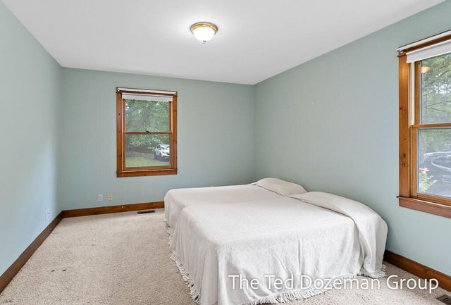 16565 Greenly Street, Park Twp, MI 49424