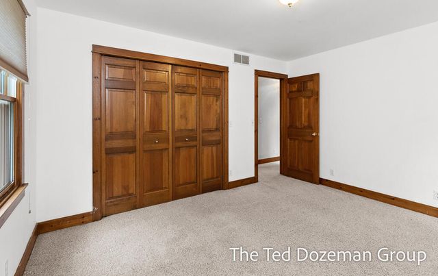 16565 Greenly Street, Park Twp, MI 49424