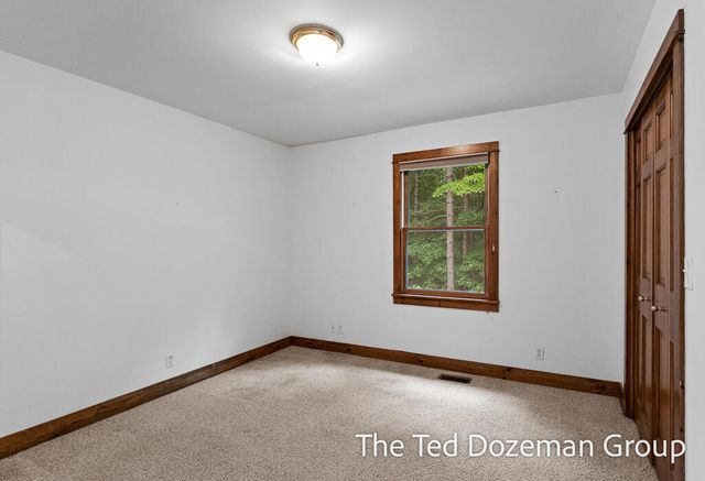 16565 Greenly Street, Park Twp, MI 49424