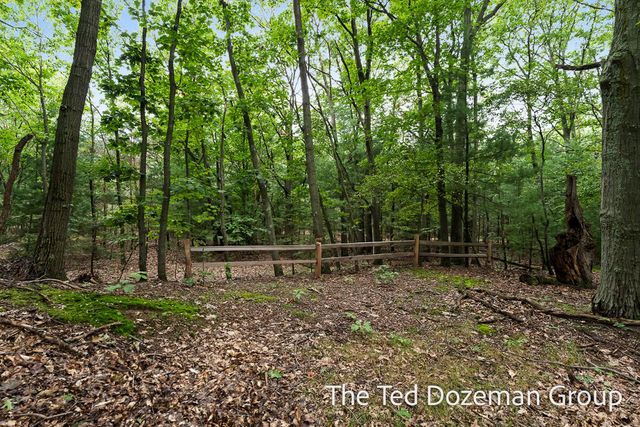 16565 Greenly Street, Park Twp, MI 49424
