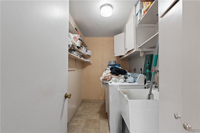 318 David Drive, Clay, NY 13212