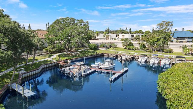 1637 NE Nautical Place 804, Jensen Beach, FL 34957