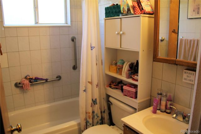 8980 Hickory Place, Denver, CO 80229