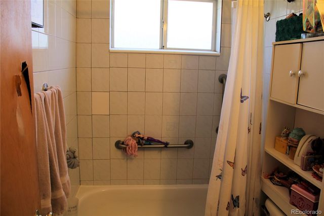 8980 Hickory Place, Denver, CO 80229