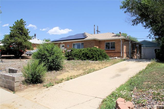 8980 Hickory Place, Denver, CO 80229