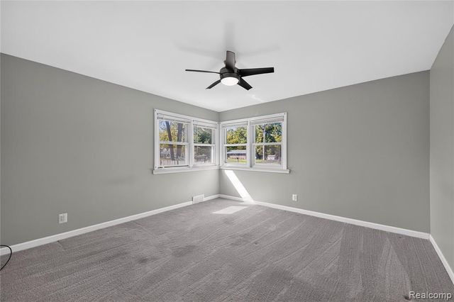 21263 Meridian Road, Grosse Ile, MI 48138