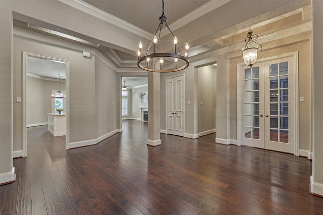 91 W Racing Cloud Court, The Woodlands, TX 77381