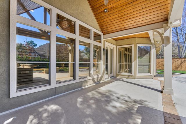 91 W Racing Cloud Court, The Woodlands, TX 77381