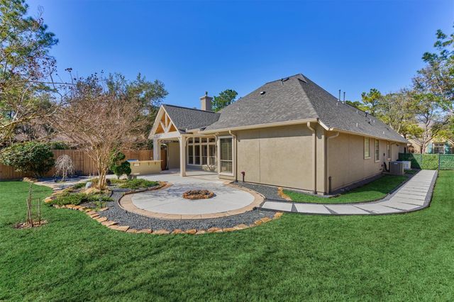 91 W Racing Cloud Court, The Woodlands, TX 77381