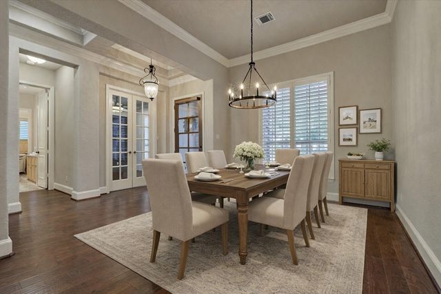 91 W Racing Cloud Court, The Woodlands, TX 77381