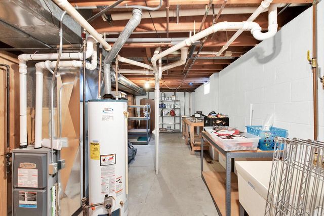 7900 W Drexel AVENUE, Franklin, WI 53132