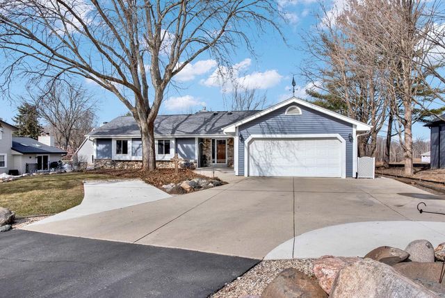 7900 W Drexel AVENUE, Franklin, WI 53132