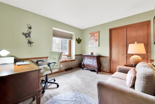 7900 W Drexel AVENUE, Franklin, WI 53132