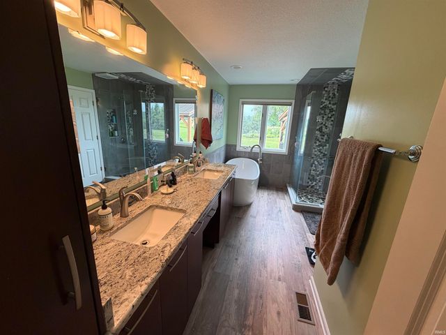 17707 Rupert Road, Spencerville, IN 46788