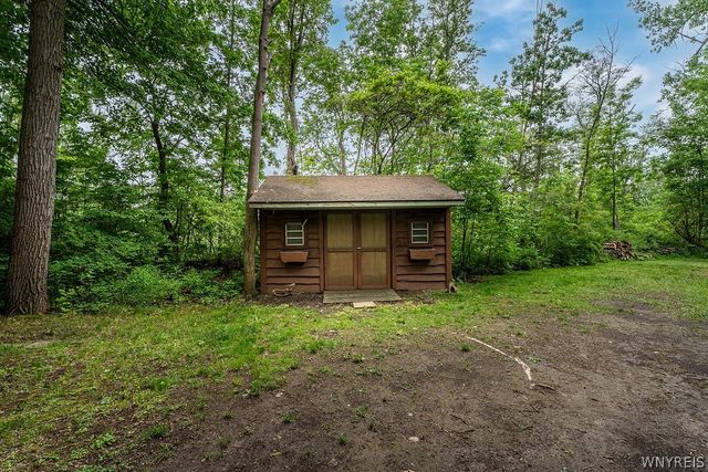 3634 Town Line Road, Alden, NY 14086