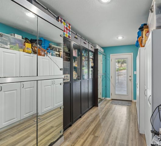 3023 County Road 3108, Jacksonville, TX 75766