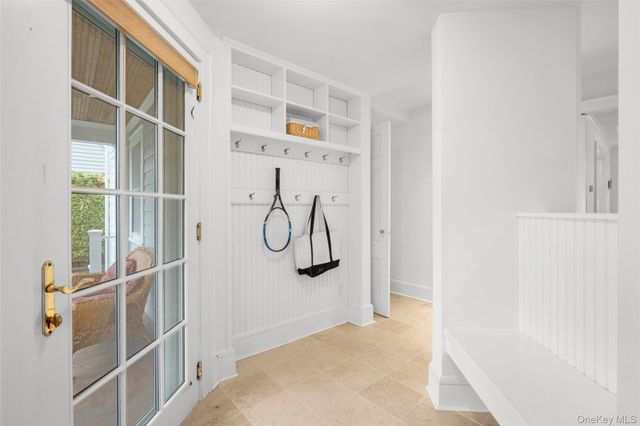 27 Oak Avenue, Larchmont, NY 10538