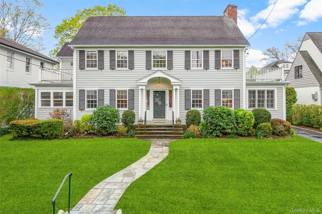 27 Oak Avenue, Larchmont, NY 10538