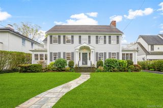 27 Oak Avenue, Larchmont, NY 10538