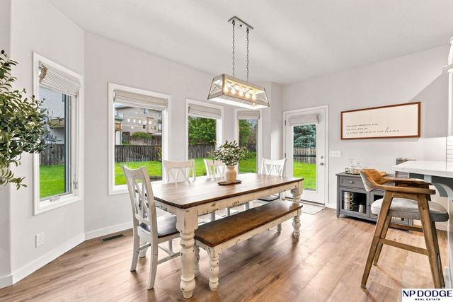 19302 K Circle, Omaha, NE 68135