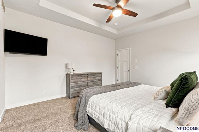 19302 K Circle, Omaha, NE 68135